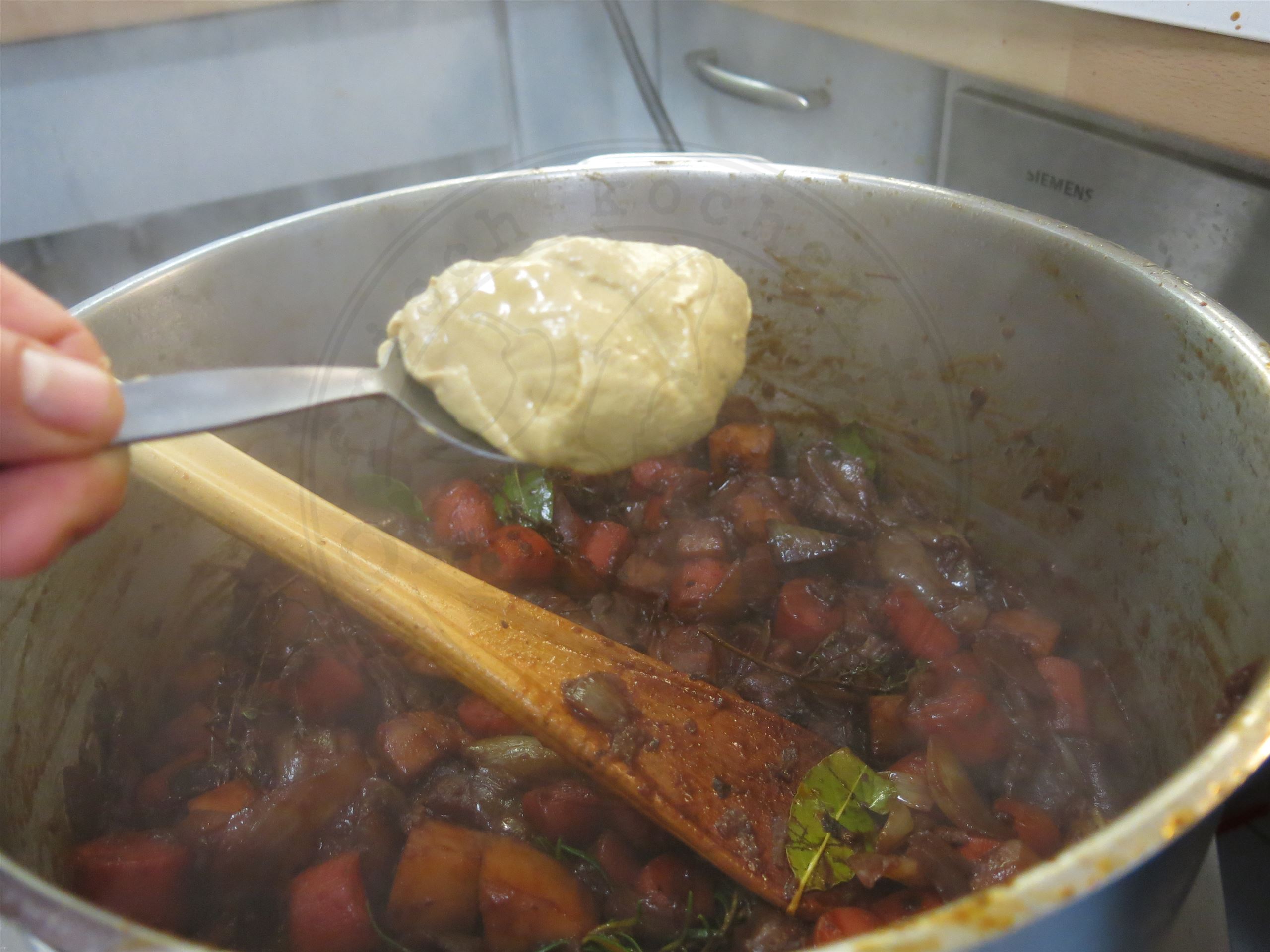 Dunkle Bratensauce – vegane Grundzubereitung – 1000 Variationen – Kids ...