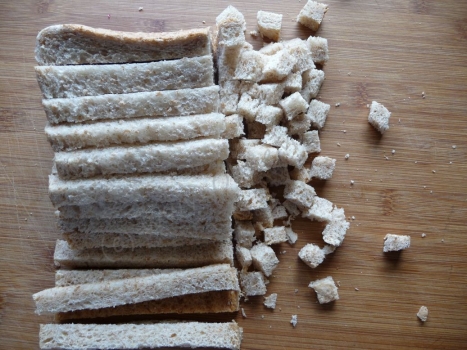Croutons (12)