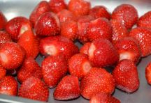 erdbeer-joghurt-eis-8