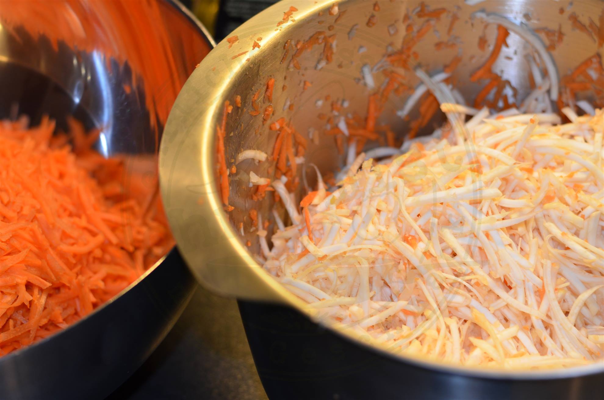 Karotten-Sellerie-Salat mit Schnittlauch – Leckere Winter-Vitamine ...