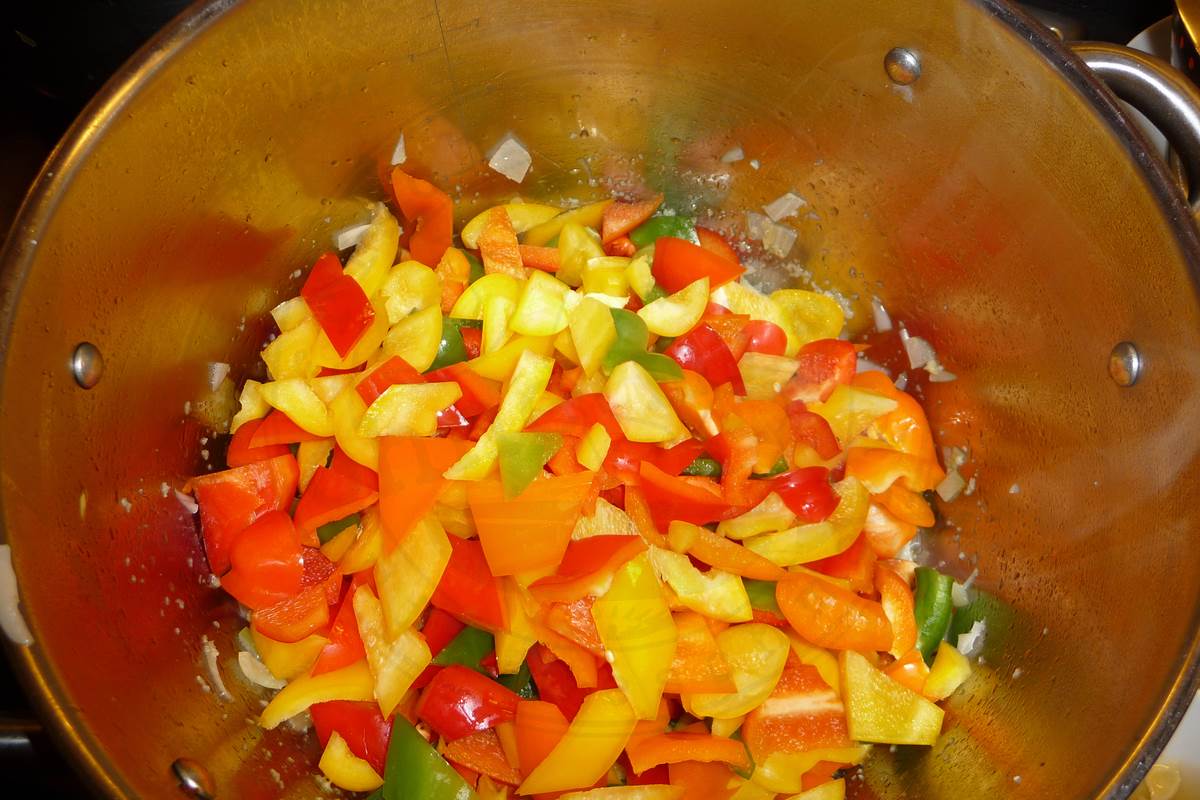 Paprika-Tomaten-Ragout – Vitaminreich – Passt perfekt zu Reis | Ohne Mist