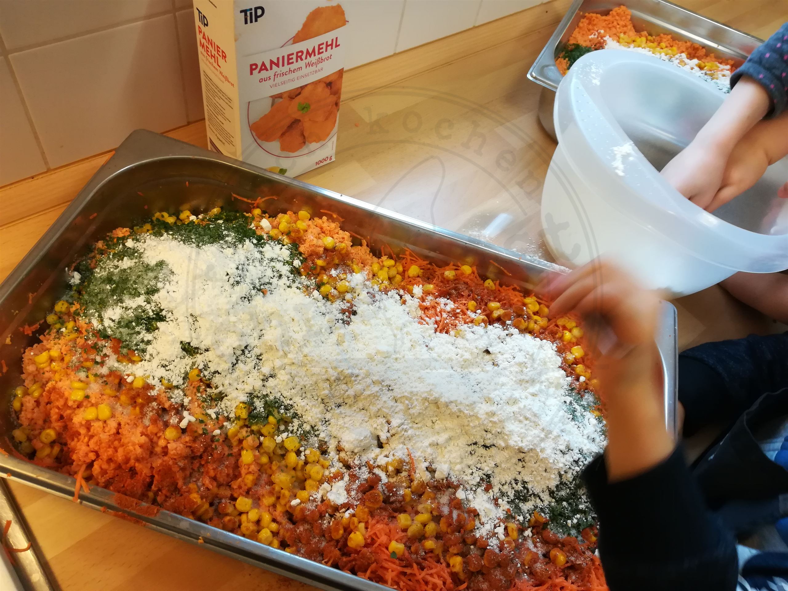 Rote Linsen Bratlinge mit Apfel Curry Dip – vegan genial – kinderleicht ...