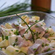 Matjessalat in 15 Minuten – Als Hauptgericht mit Pellkartoffeln oder als Brotzeit